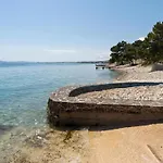 Apartment In Petrcane By The Sea * Petrcane