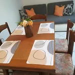 Lägenhet Apartment In Petrcane By The Sea