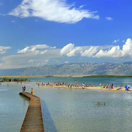 Apartman Apartment In Petrcane By The Sea *